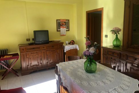 WhatsApp Image 2025-09-24 at 11.09.50 (1)