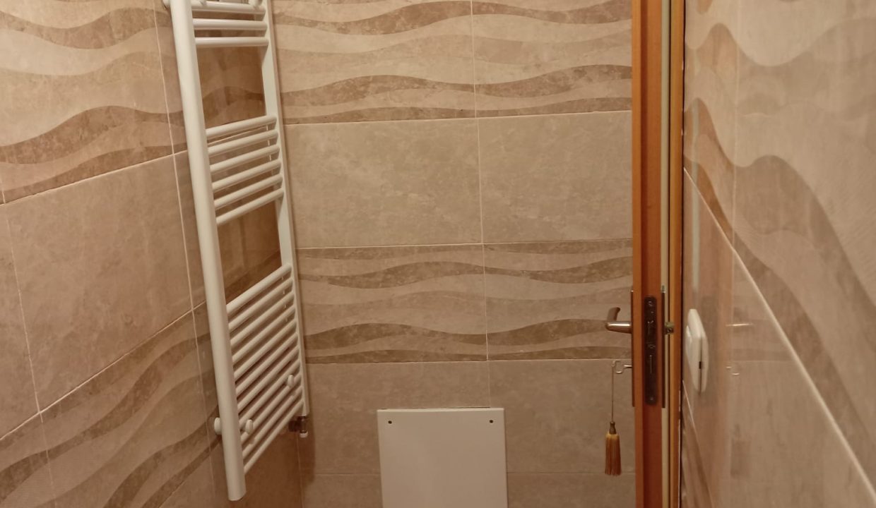 d24974bf-5bfb-426c-9867-542776c254c2