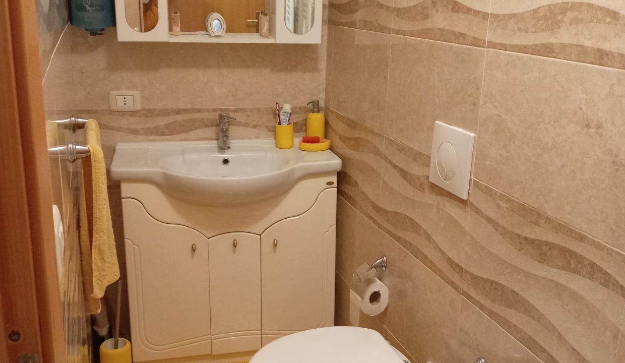 df8b67ed-db2b-43bf-8884-01ebcd26c2e8