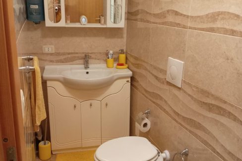 df8b67ed-db2b-43bf-8884-01ebcd26c2e8